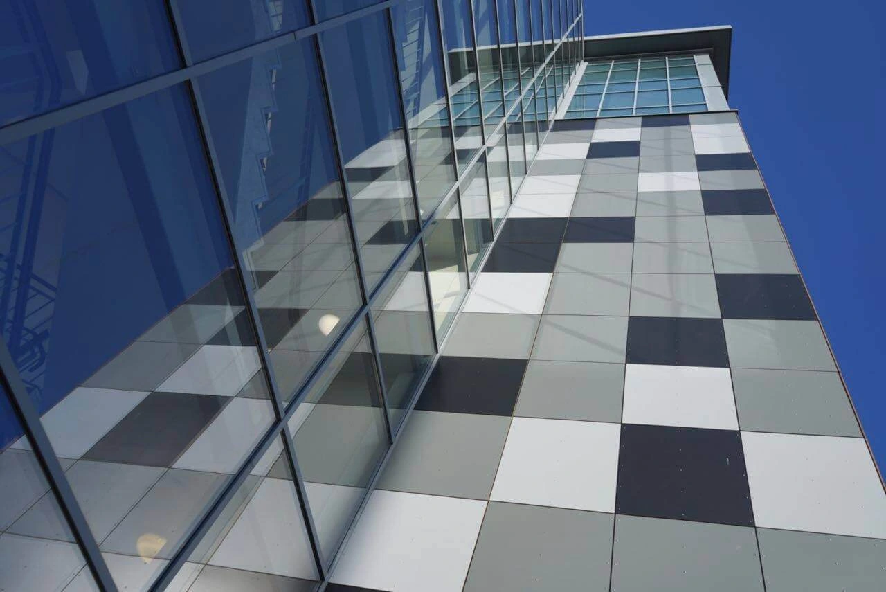 6 Poursmouth Rd - Hitechfacades
