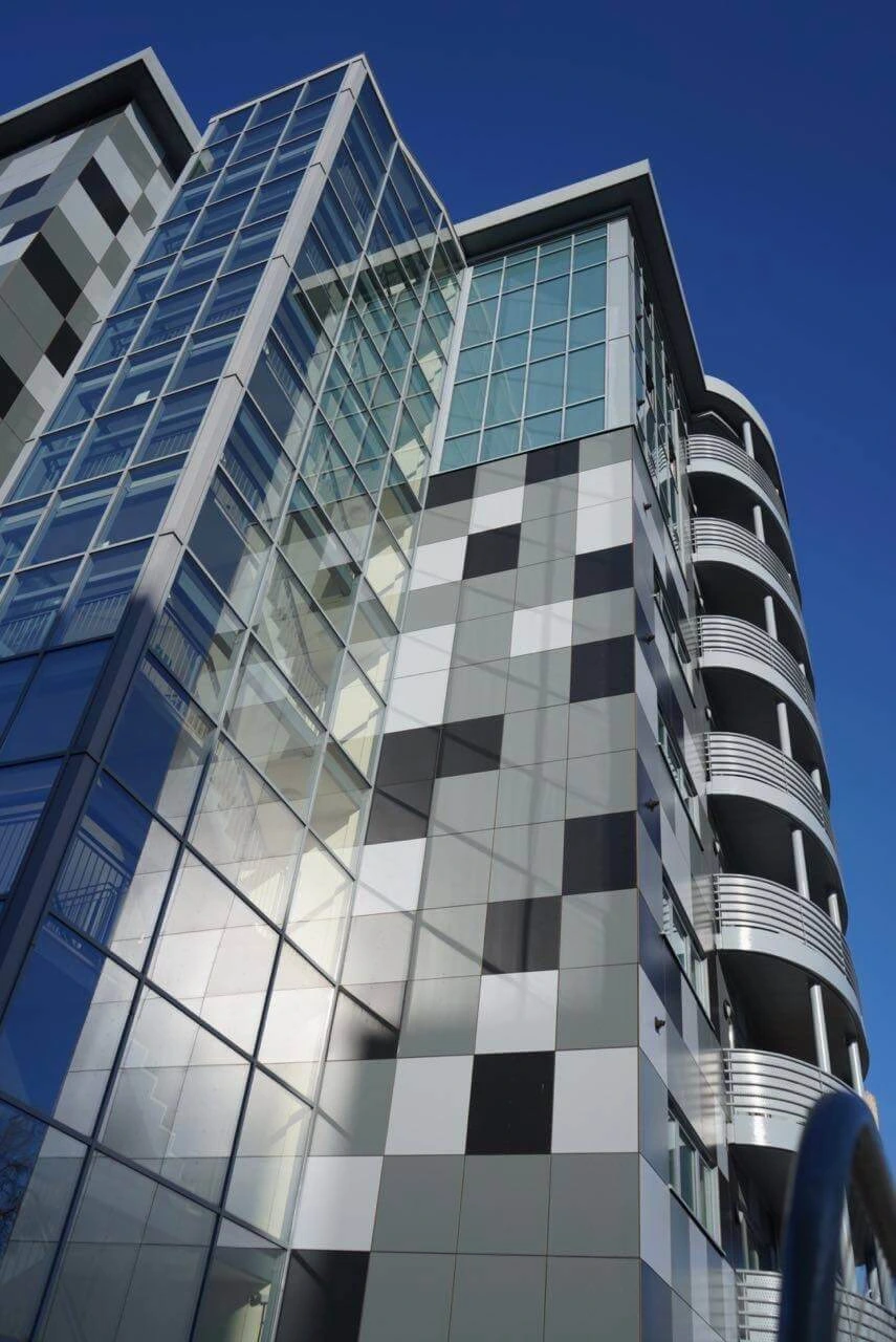 6 Poursmouth Rd - Hitechfacades