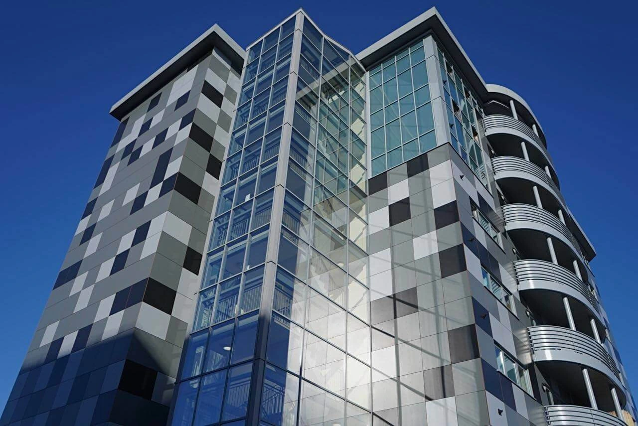 6 Poursmouth Rd - Hitechfacades